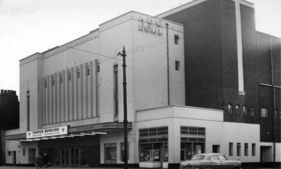 ABC BOWL 1961/1962 Operating as a 24 lane Ten Pin Alley.