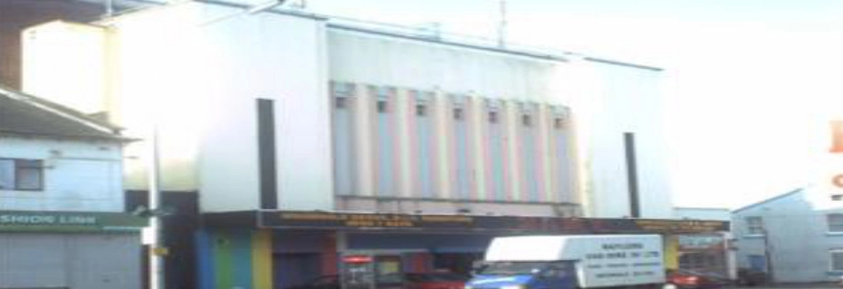 2000, Shows Regal Building when it was Zamy cash & Carry Wholesaler.